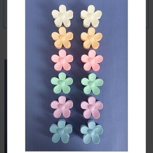 $4 ADD ON ITEM - Pastel Daisy Flower Clip - Purple